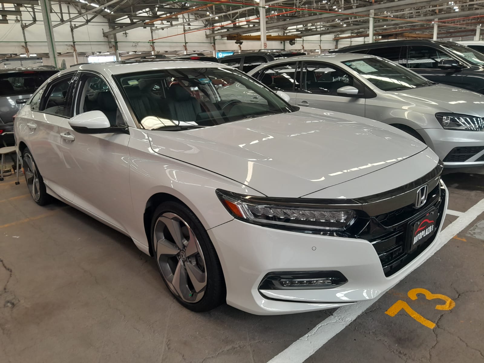 Honda Accord 2019 At
